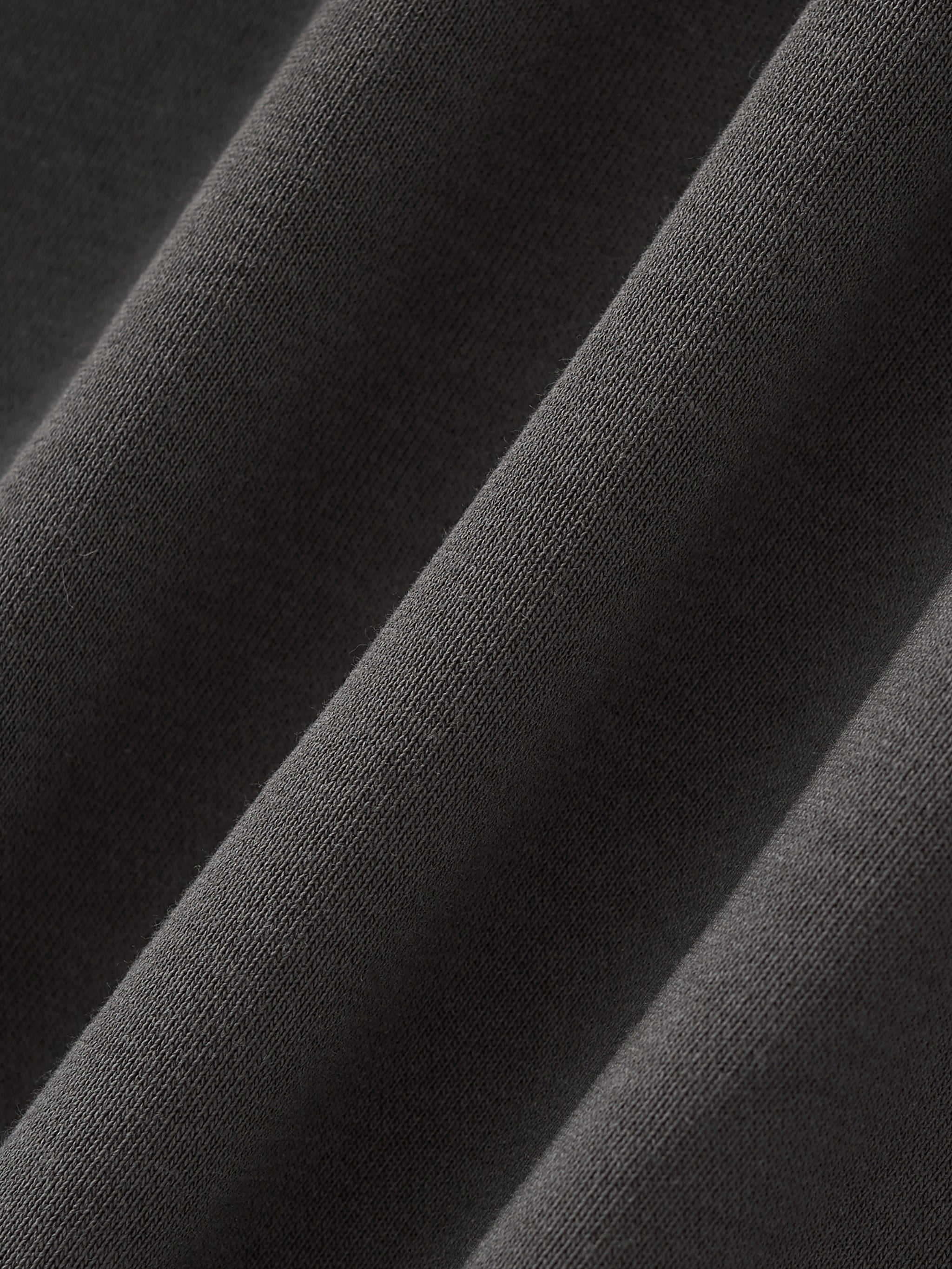 Boxy Half-Sleeve Raw-Edge T-Shirt