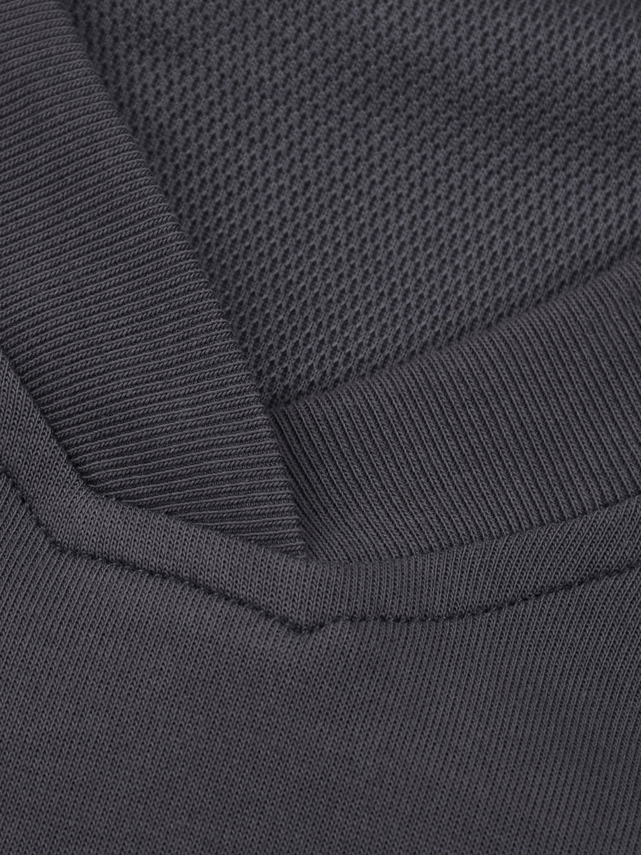 Mesh-Lined Quick-Dry Performance T-Shirt